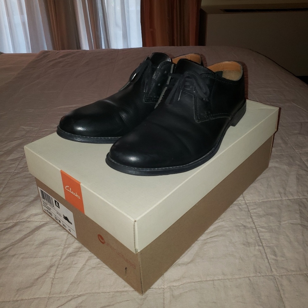 Men's Clarks Black Leather Shoes